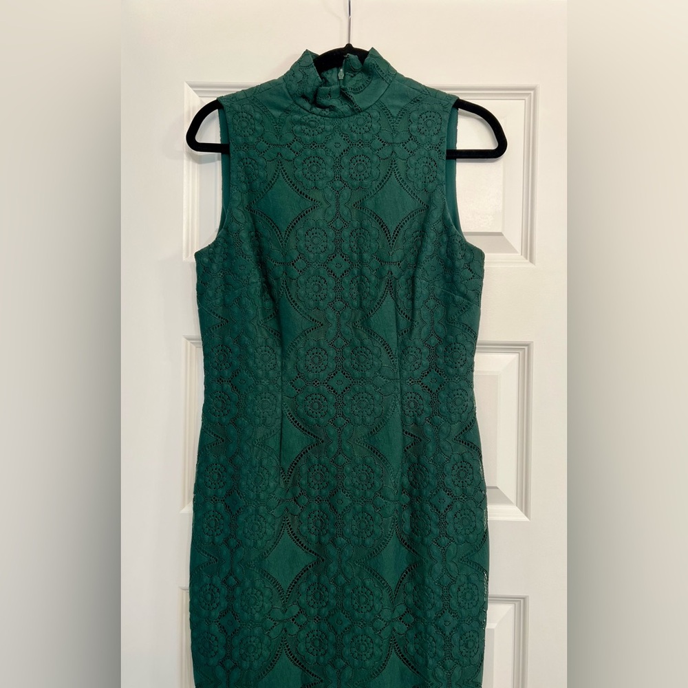 Elegant knee length Green “Lace-like” Dress